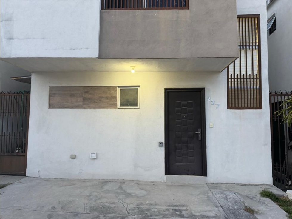 MMC CASA EN RENTA EN VALLE AZUL EN APODACA EN NUEVO LEON — foto 3