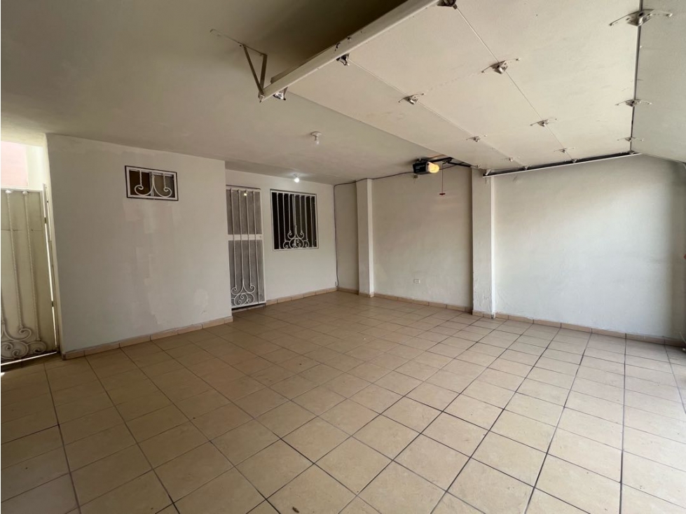 MMC CASA EN RENTA EN VALLE DE LAS PALMAS EN APODACA EN NUEVO LEON — foto 2