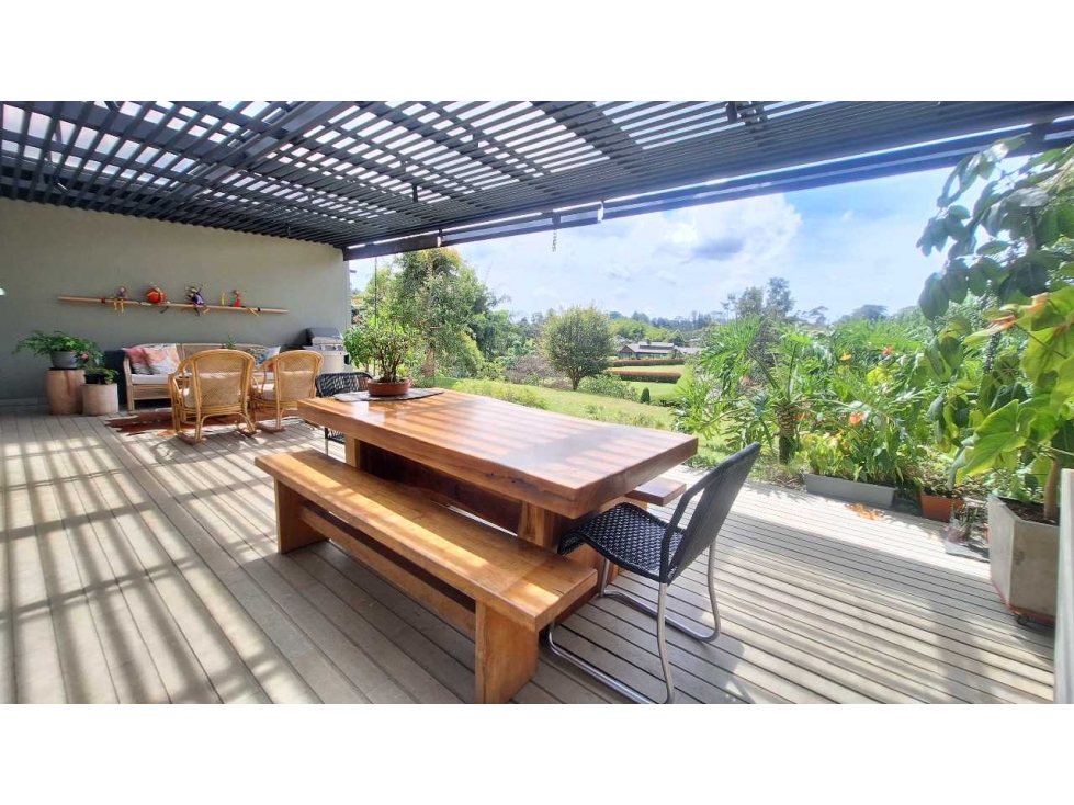 MODERNA CASA DE UN NIVEL PARA LA VENTA EN LLANOGRANDE -RIONEGRO. — foto 5