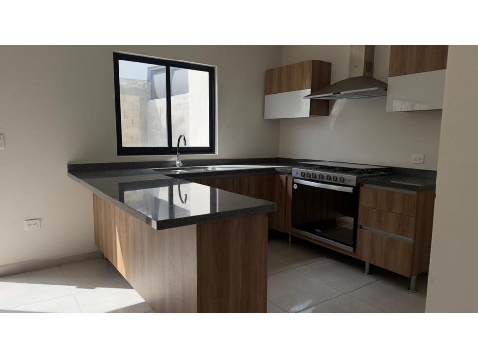 Moderna Casa en El Mirador | Entrega Inmediata y Amenidades de Lujo — foto 4