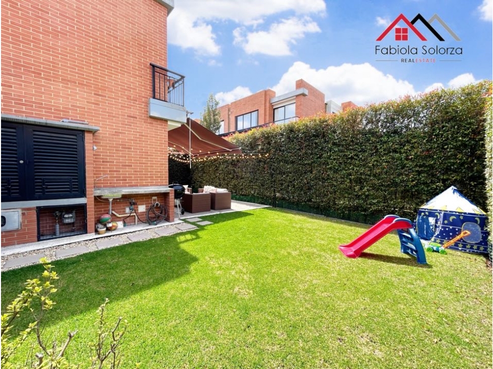 MODERNA CASA EN VENTA EN LA SABANA CAJICA CON CLUBHOUSE - 5