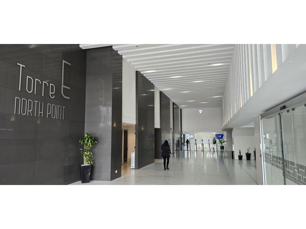 SE VENDE Y/O ARRIENDA OFICINA EN NORTH POINT BOGOTA
