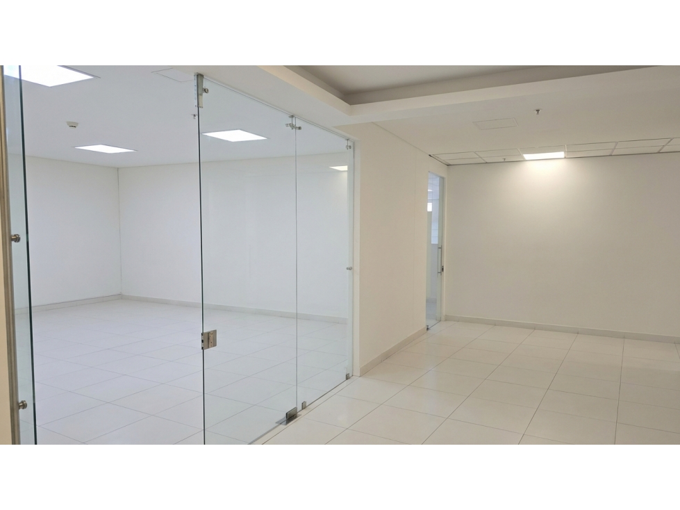 SE VENDE Y/O ARRIENDA OFICINA EN NORTH POINT BOGOTA — foto 5