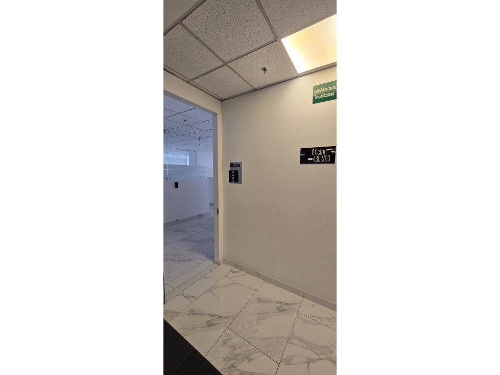 SE VENDE Y/O ARRIENDA OFICINA EN NORTH POINT BOGOTA — foto 6