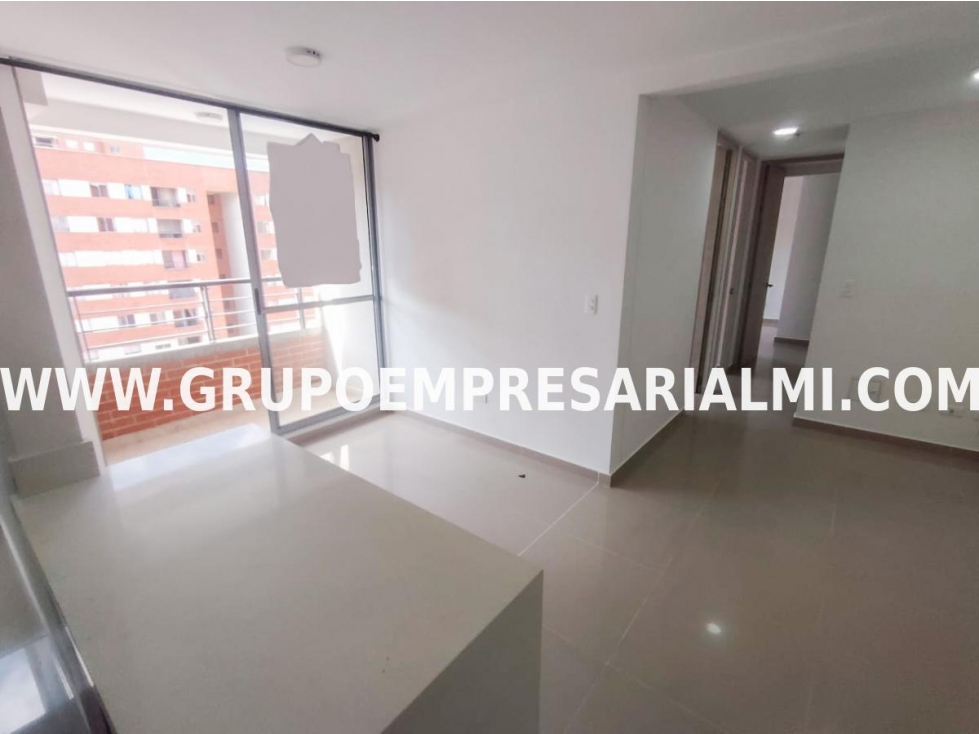 MODERNO APARTAMENTO EN ARRIENDO - SECTOR LA TABLAZA COD: 33775
