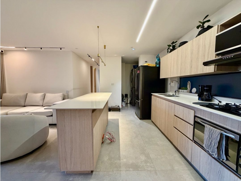 APARTAMENTO REMODELADO EN ENVIGADO. LAS BRUJAS — foto 6