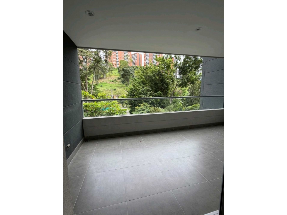 Moderno Envig 122 m2 1100Mill — foto 4