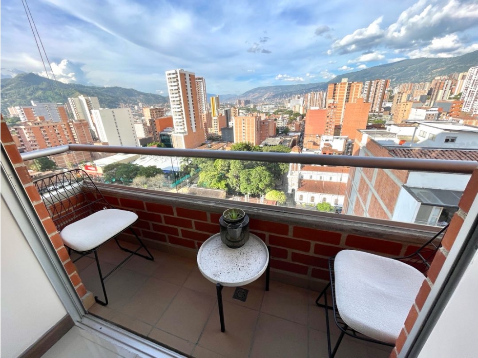 Moderno, gran vista, ubicación genial, Amoblado. Sabaneta parque. — foto 2