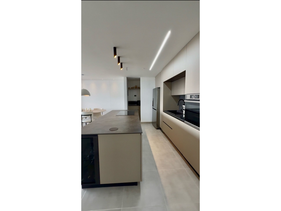 MODERNO PENTHOUSE EN ENVIGADO. LOMA LOS MESA — foto 3
