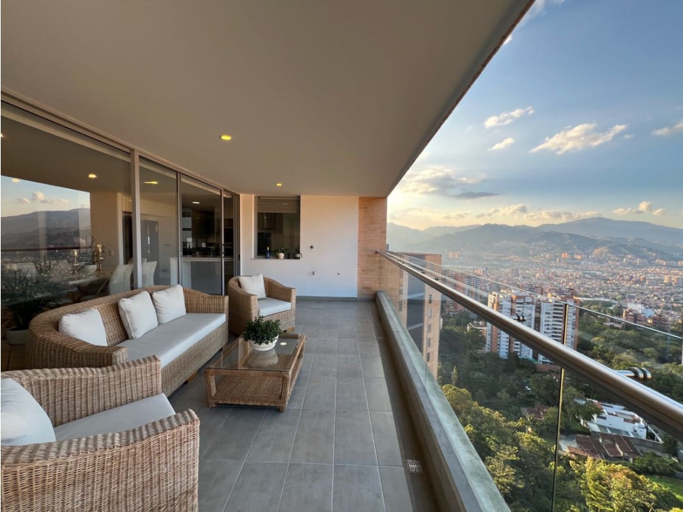 Moderno.apartamento en Envigado LAS BRUJAS