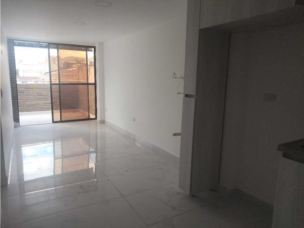 M.O.R Vende apartamento de 60 m2 cerca al parque de Belén