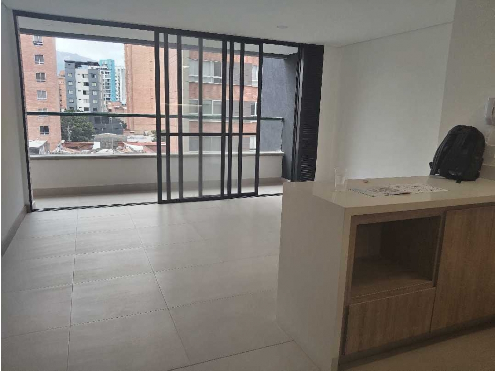 M.O.R Vende bellisimo apartamentopara estrenar en Laureles