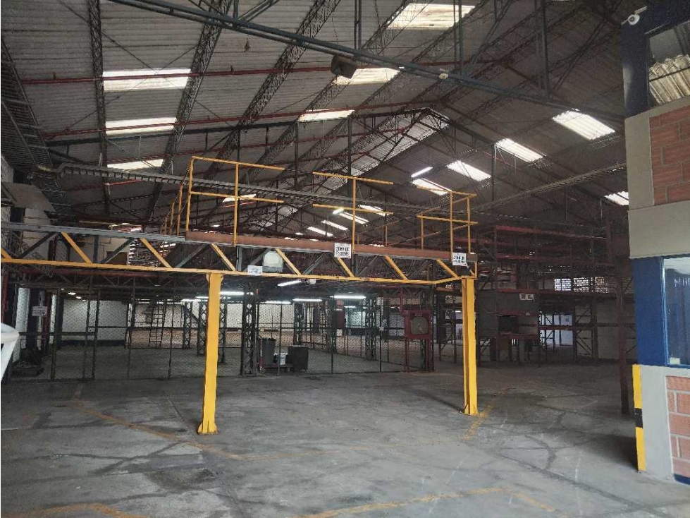 M.O.R Vende Bodega de 6493 m2 en La Estrella - 2