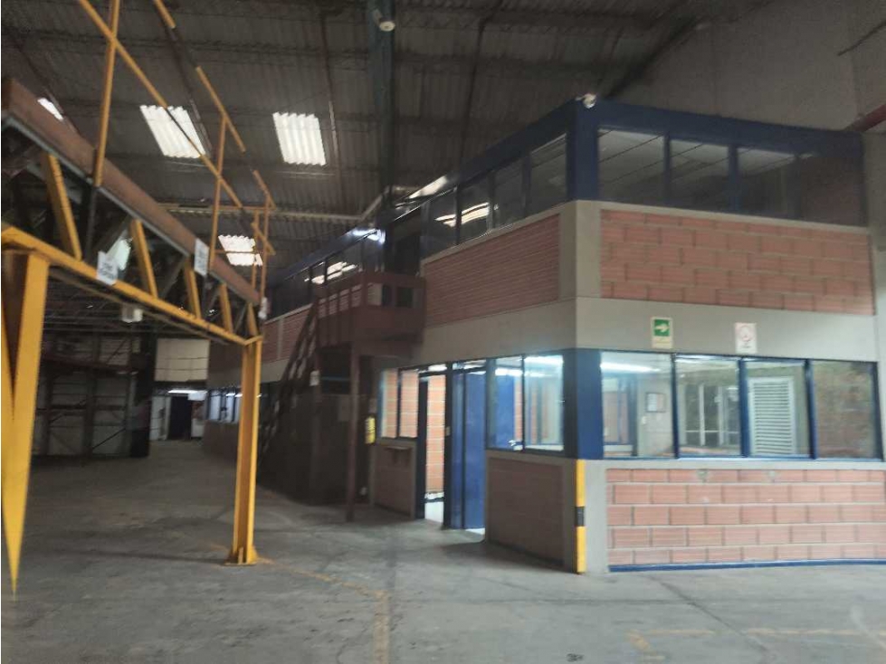 M.O.R Vende Bodega de 6493 m2 en La Estrella - 3