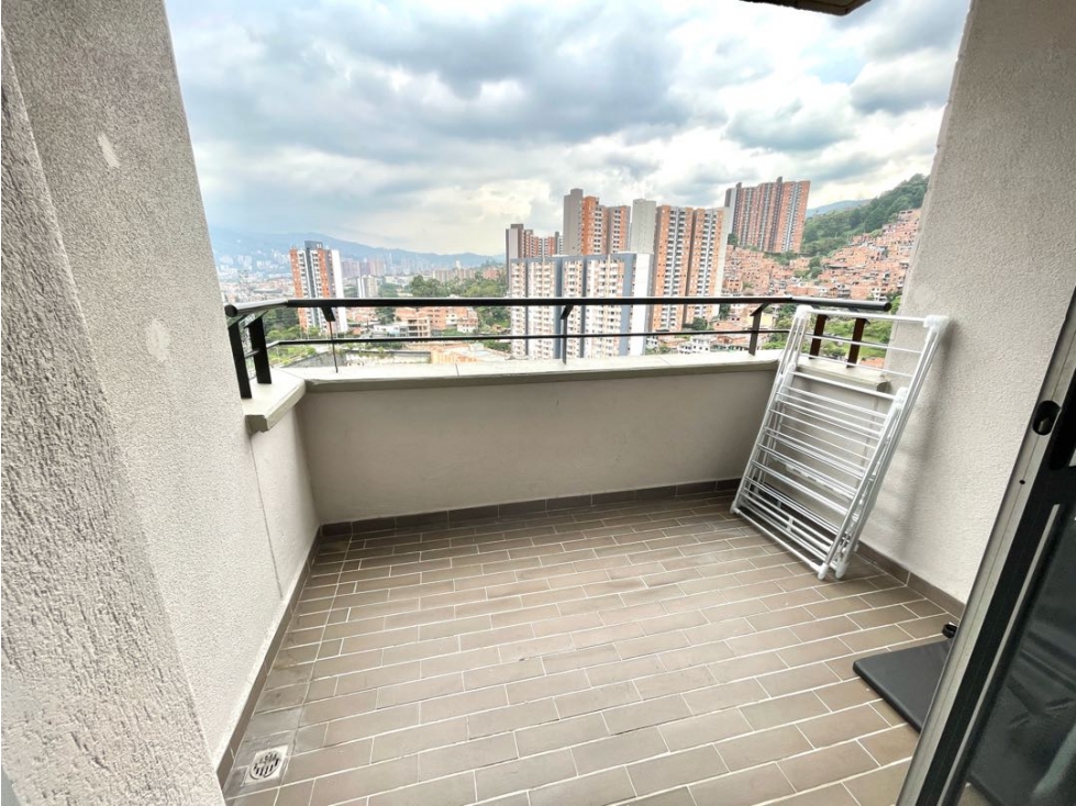Muy cómodo, vista, piscina, en Itagui. Central. — foto 6