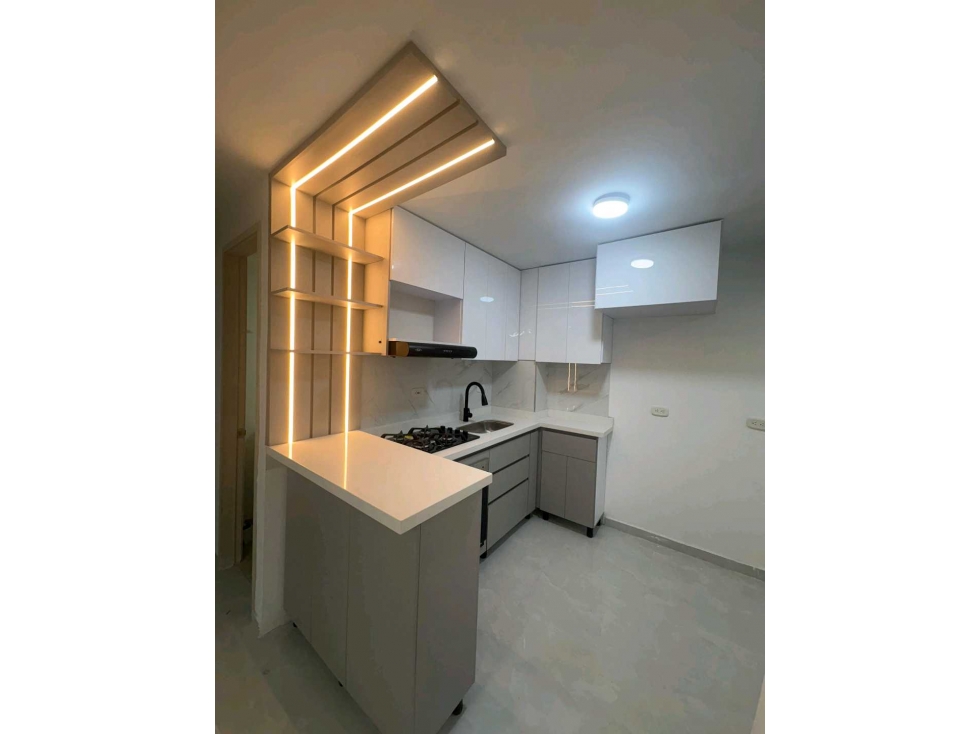 APARTEMENTO EN PRIMER PISO EN VENTA CONJUNTO NAPOLI EN LA ITALIA — foto 5