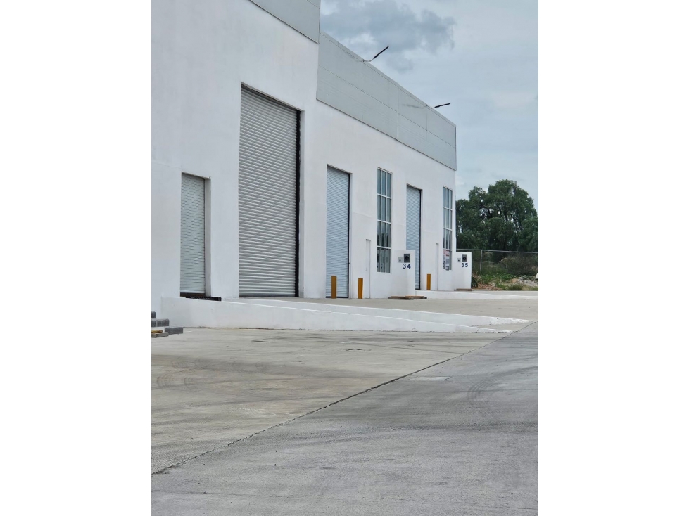 NAVE INDUSTRIAL VENTA | Parque Industrial Gran Bajío - 1