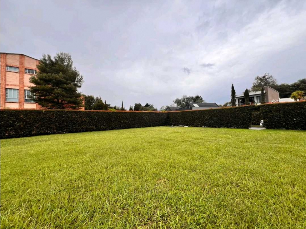 ÚNICO... LOTE EN VENTA EN PARCELACION EN LLANOGRANDE... Oportunidad. — foto 5
