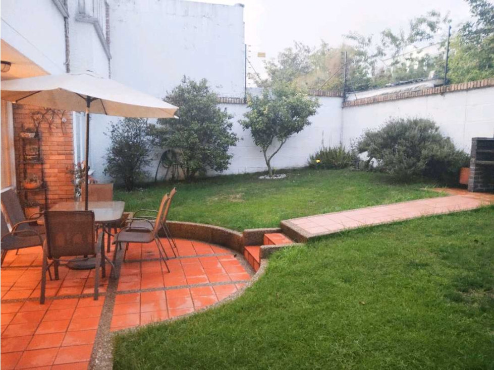 NIZA ANTIGUA VENDO CASA