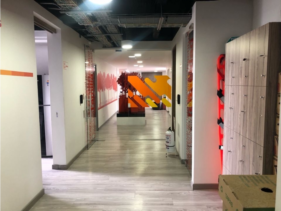 NOGAL VENTA OFICINA 440m2 totalmente equipada — foto 3