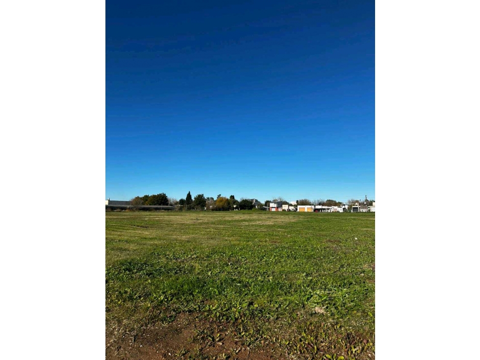 Nuevo Horizonte - Calle 208 entre 522 y 523 - 3