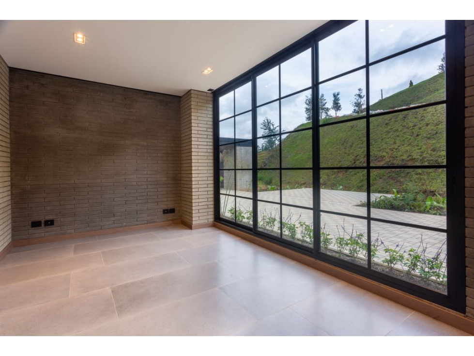 HERMOSA CASA A ESTRENAR EN EL RETIRO - ANTIOQUIA — foto 3
