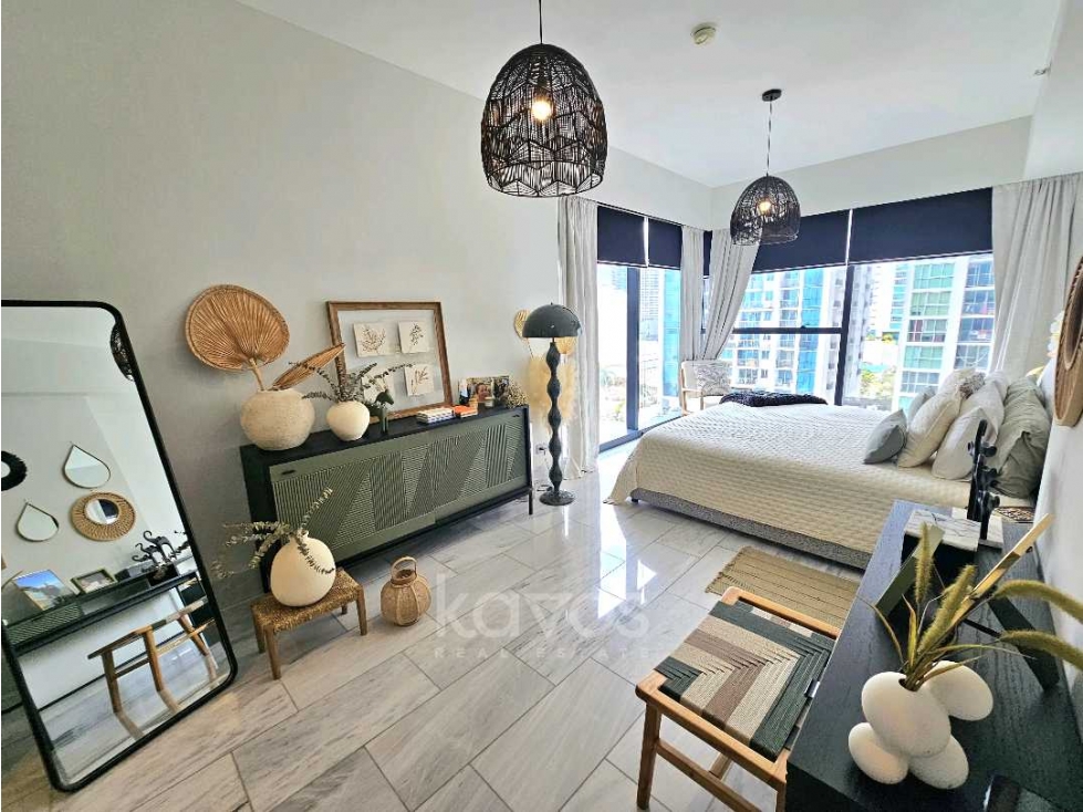 NUOVO ARMANI - VENTA- BELLA VISTA — foto 4