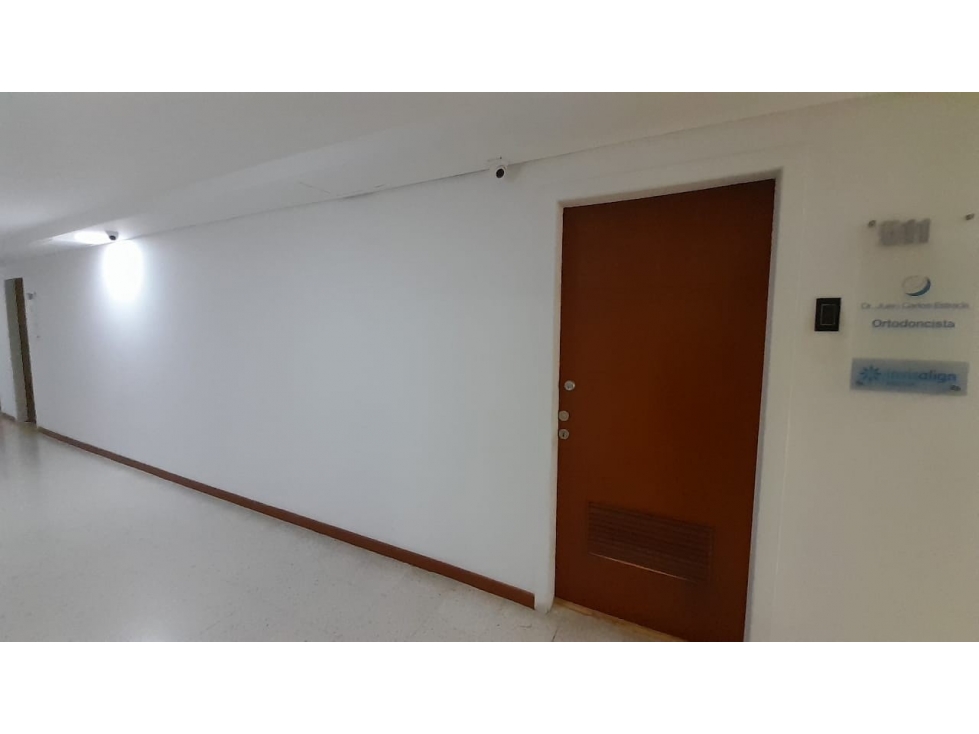 OF 510 TR FARALLONES ED HOLGUINES TRADE CENTER ET I CR 100 11 60 — foto 4