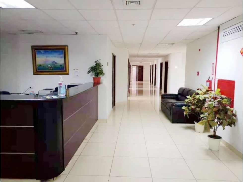 Office in Ave. Balboa - 2