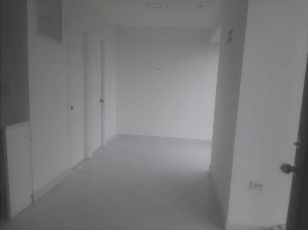 OFICINA 130M2, MTTO INCLUIDO RECIEN RENOVADAS OBARRIO PH OPTIMA — foto 3