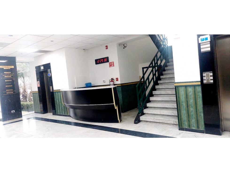 Oficina en renta - 6