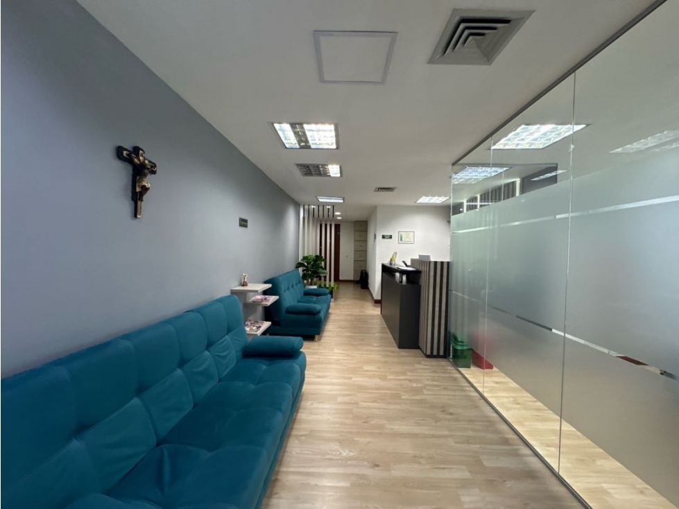 Oficina 82 m2 en San Fernando Plaza - El Poblado Medellín — foto 5