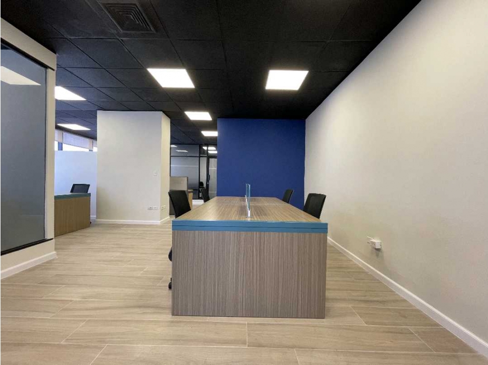 OFICINA AMOBLADA | CALLE 50 - 3