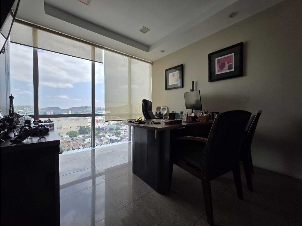 Oficina Amueblada.en edificio Blue Towers Avda Francisco de Orellana — foto 2