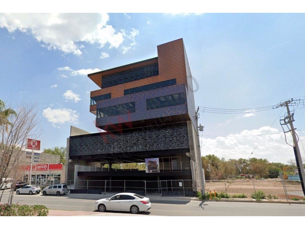 Oficina corporativa con celdas solares. Tomas Fdz Juárez Chih - 1