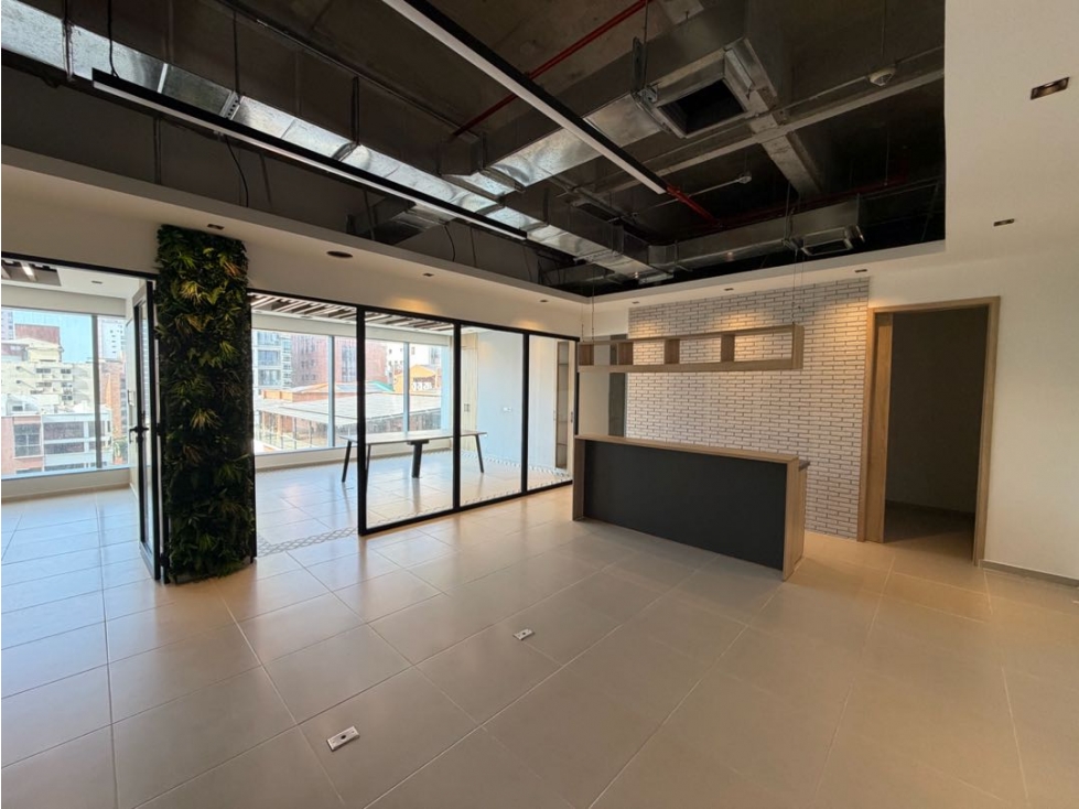 Oficina de 101m2 en Torre Atlántica