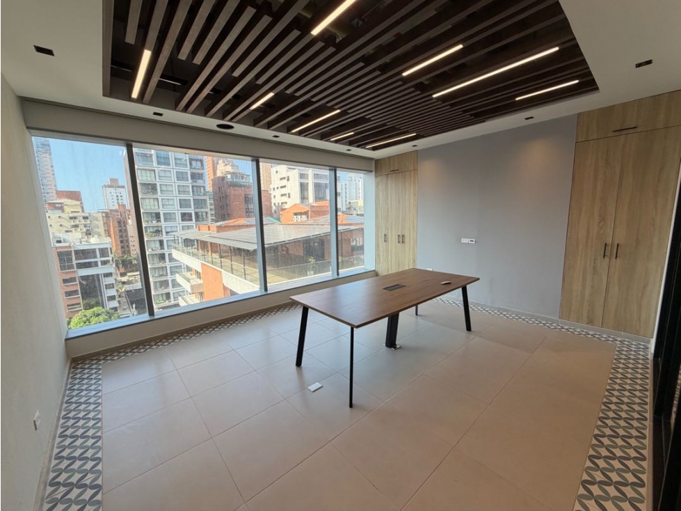 Oficina de 101m2 en Torre Atlántica — foto 2