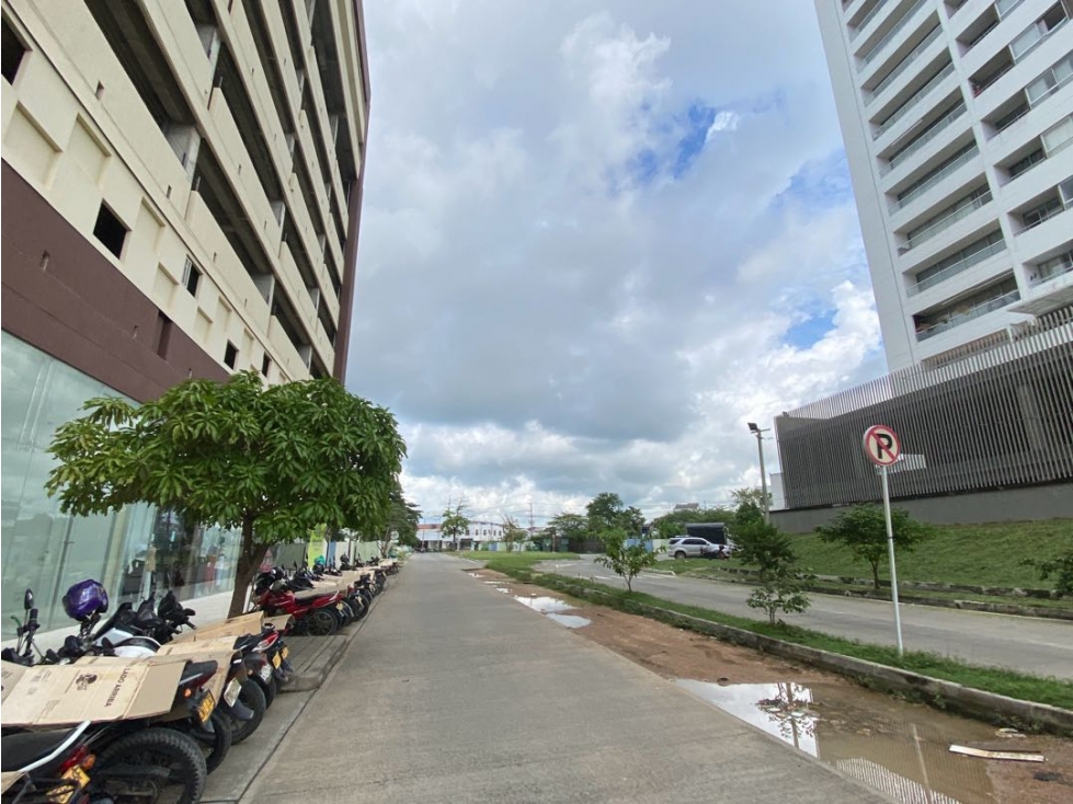 OFICINA DISPONIBLE EN ARRIENDO EN ALAMEDAS- MONTERIA - 1