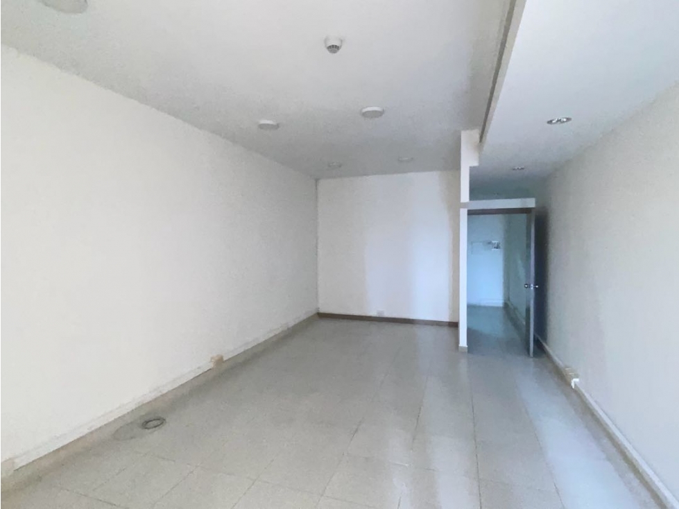 OFICINA DISPONIBLE EN ARRIENDO EN ALAMEDAS- MONTERIA - 6