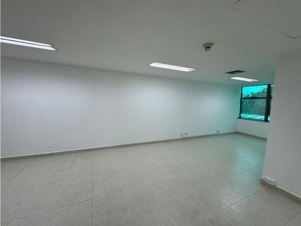 OFICINA DISPONIBLE PARA ARRIENDO MILLA DE ORO