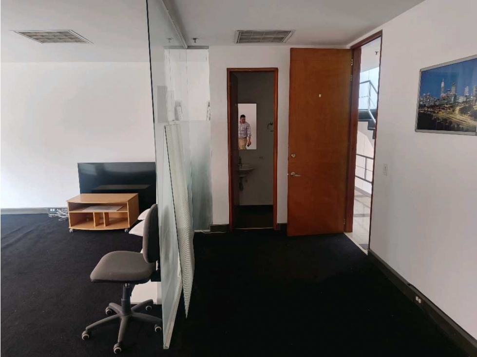 Oficina en Venta y Arriendo Parque de la 93 — foto 2