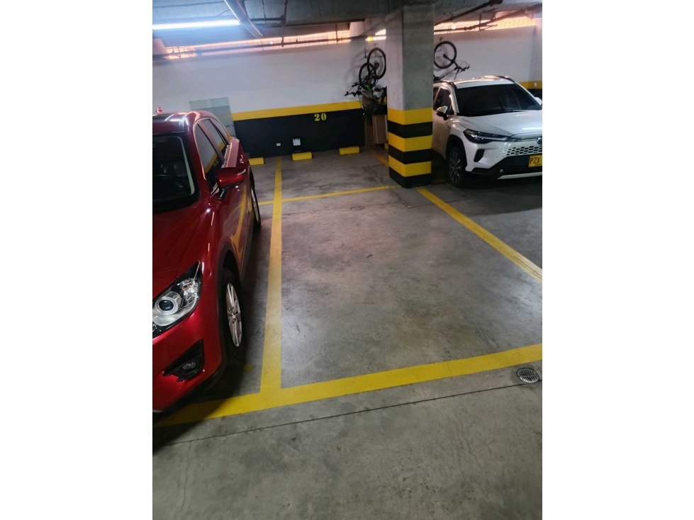 Oficina en Venta y Arriendo Parque de la 93 — foto 3