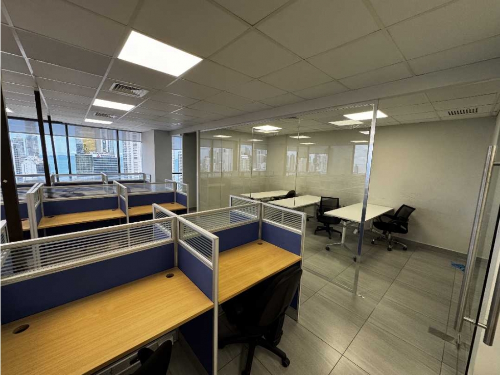OFICINA EN ALQUILER DE 175M2 EN LA CALLE 50, TORRE BANCO GENERAL — foto 4
