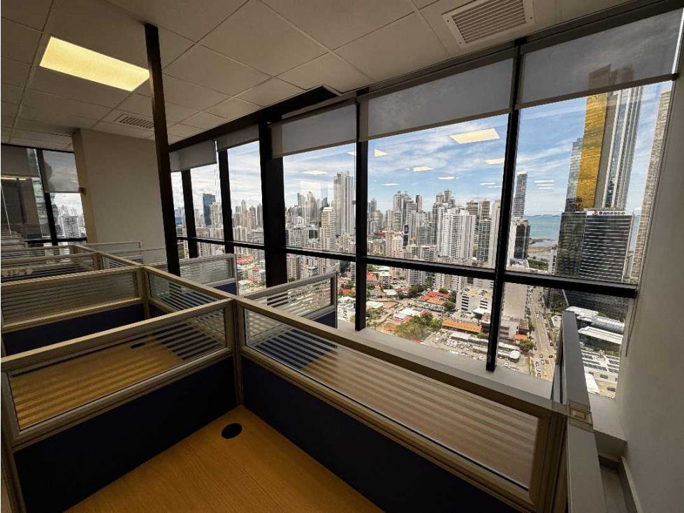 OFICINA EN ALQUILER DE 175M2 EN LA CALLE 50, TORRE BANCO GENERAL — foto 6