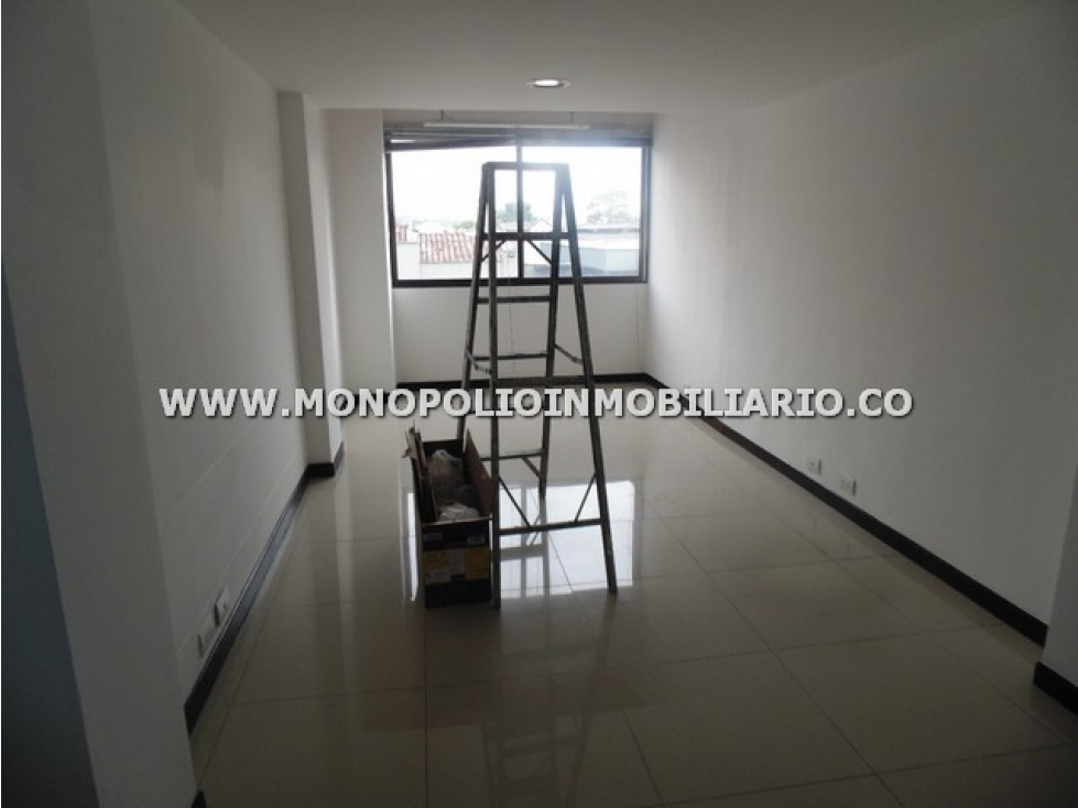 OFICINA EN ARRENDAMIENTO - EL POBLADO VILLA CARLOTA COD: 9860 - 2