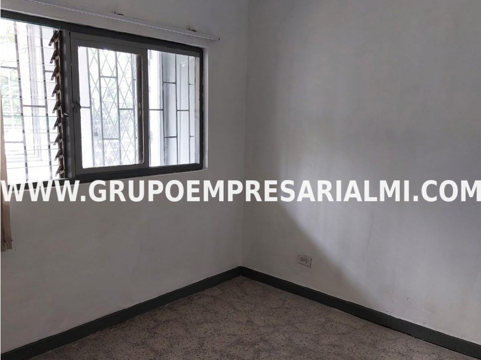 OFICINA EN ARRENDAMIENTO - SECTOR CONQUISTADORES COD: 24830 - 6