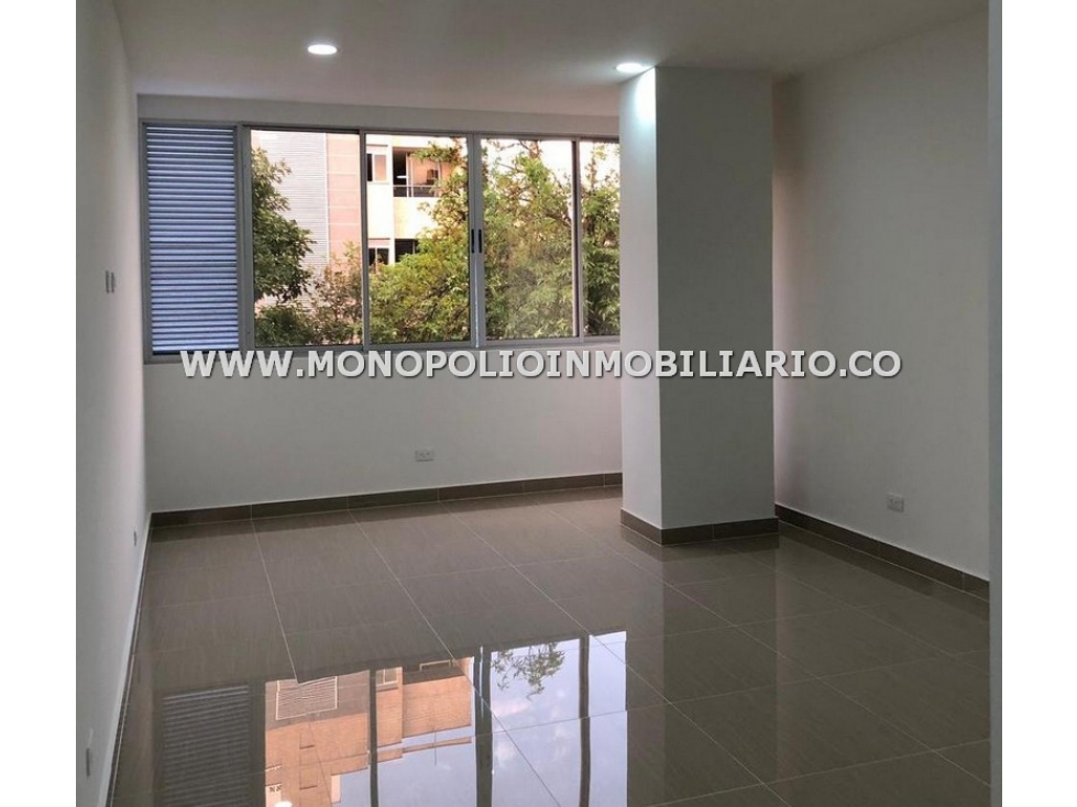 OFICINA EN ARRENDAMIENTO - SECTOR CALASANZ COD: 21613 - 2