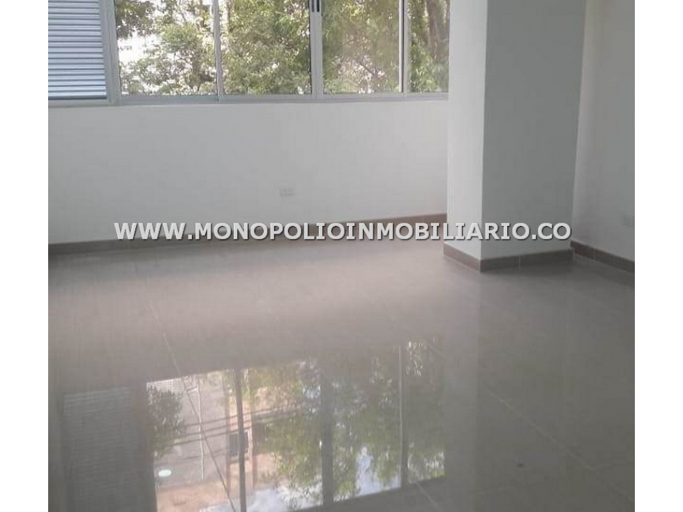 OFICINA EN ARRENDAMIENTO - SECTOR CALASANZ COD: 21620 - 1