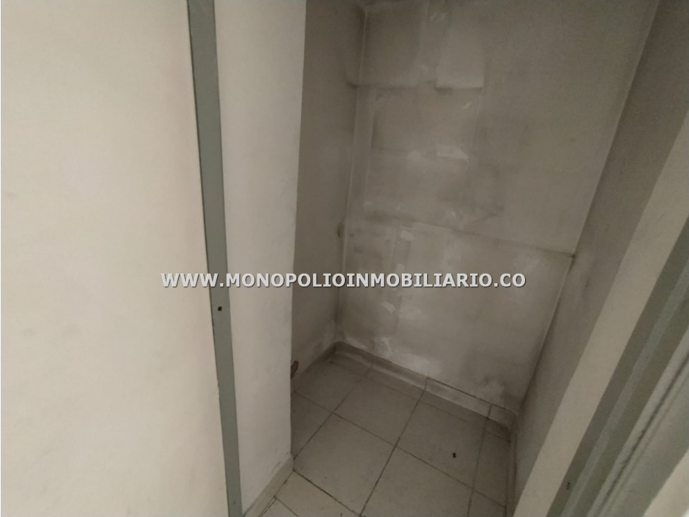 OFICINA EN ARRENDAMIENTO - SECTOR ZONA CENTRO, ENVIGADO COD: 23294 - 3