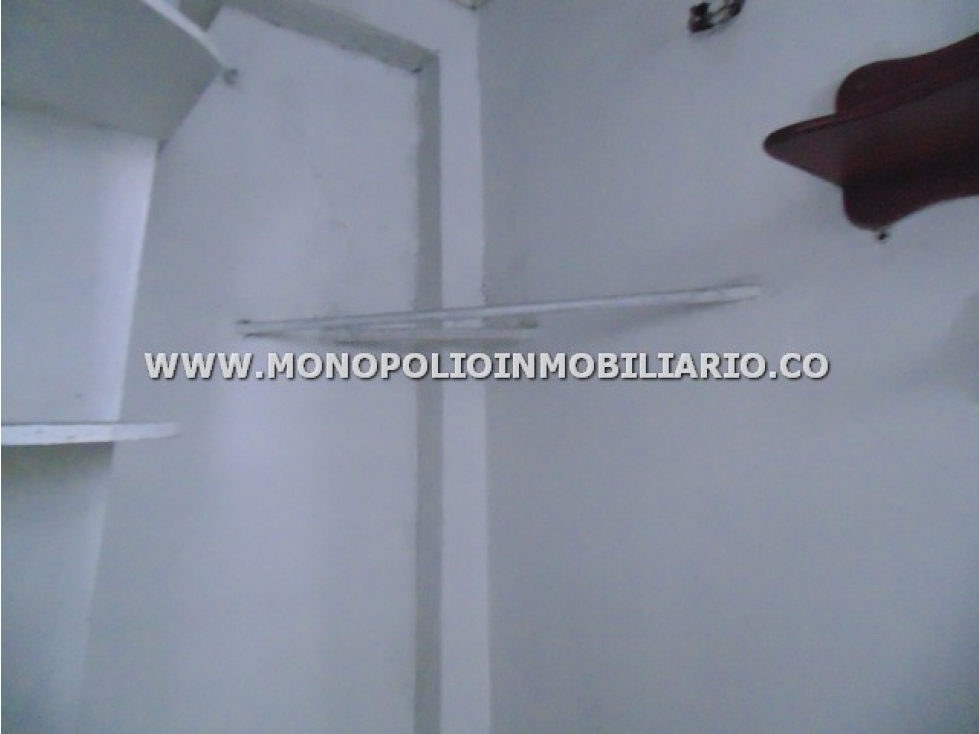 OFICINA EN ARRENDAMIENTO - SECTOR CONQUISTADORES COD: 10981 - 5